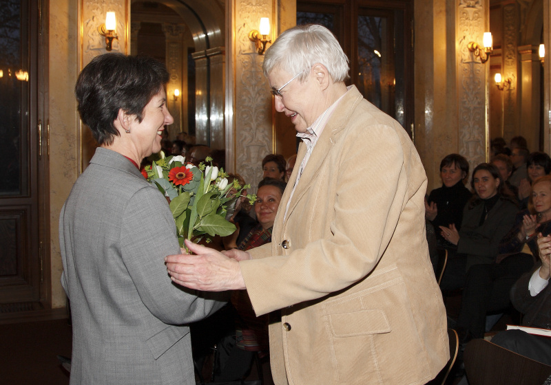 Barbara Prammer und Johanna Dohnal