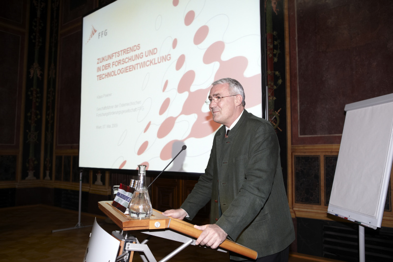 Dritte Praesident des Nationalrates Mag. Dr. Martin Graf bei der Eroeffnungsrede