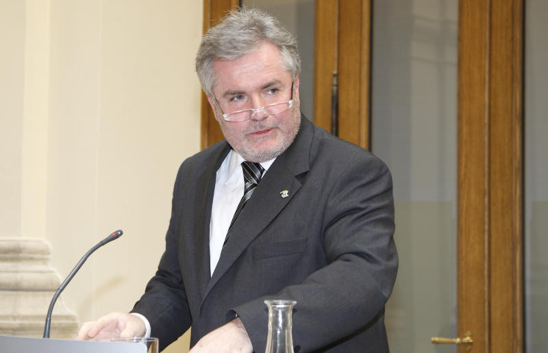 Univ.-Prof. MMag. DDr. Erwin Rauscher - Rektor der Paedagogischen Hochschule Niederoesterreich