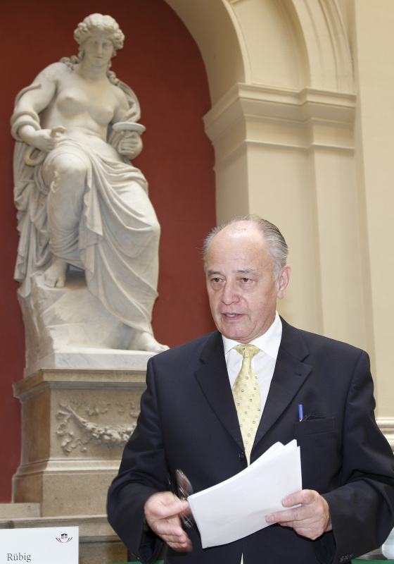 Reg.Rat Anton Salesny - Programmkoordinator