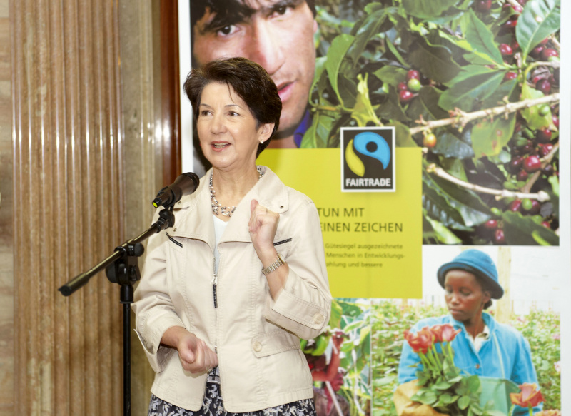 Praesidentin Mag.a Barbara Prammer am Rednerpult.