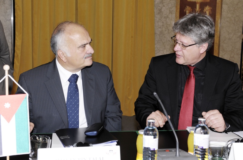 v.li Seine Königliche Hoheit Prinz Hassan Bin Talal von Jordanien; Bundesrat Stefan Schennach
