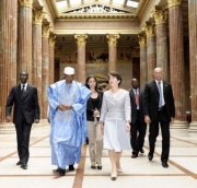 Staatspräsident der Republik Mali - Amandou Toumani Toure(2 v.li.);  Nationalratspräsidentin Mag.a Barbara Prammer (4.v.li.)
