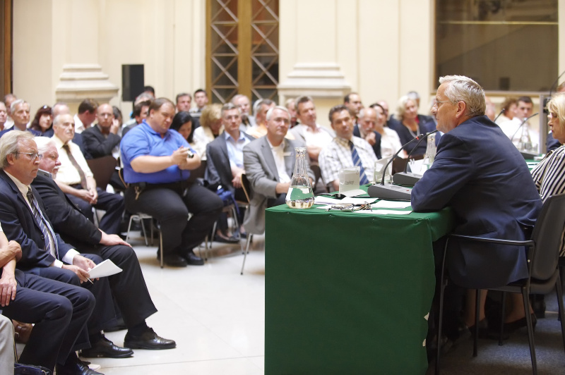 Dr. Andreas Unterberger- Chefredakteuer der Wiener Zeitung, bei der Podiumsdiskussion