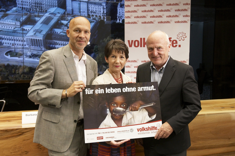 v.links: Erich Fenninger -Volkshilfe, NR Praesidentin Mag. Barbara Prammer, Josef Weidenholzer - Volkshilfe.