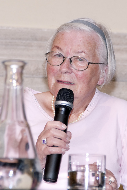 Helga Emperger - Mitglied einer Widerstandsgruppe in Kaernten
