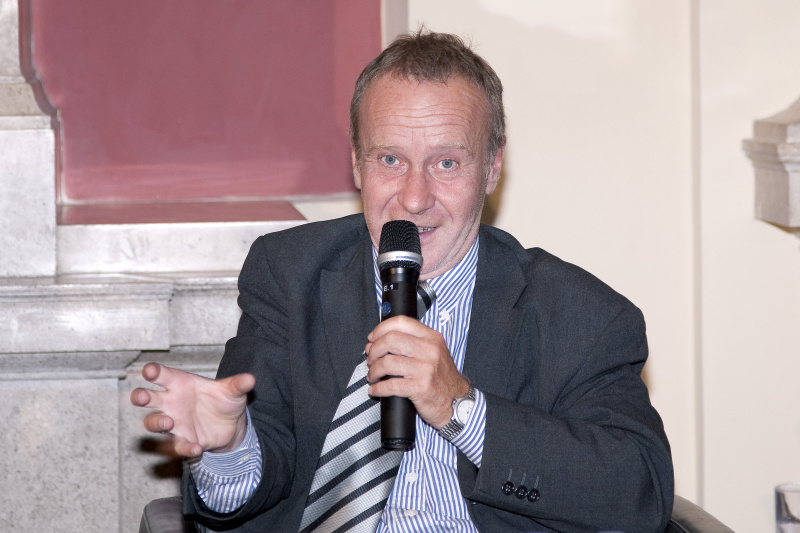 Walter Manoschek - Institut für Staatswissenschaft der Universitaet Wien