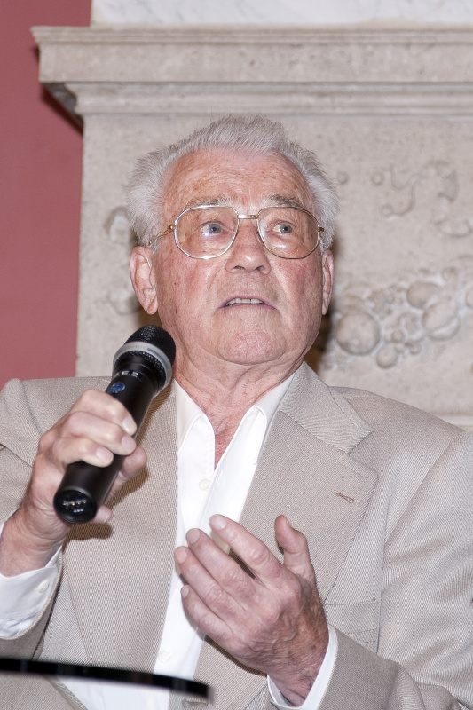 Richard Wadani - Wehrmachtsdeserteur, Ehrenobmann des Vereins Personenkomitee Gerechtigkeit für die Opfer der NS-Militaerjustiz