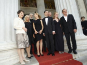 v.li. Nationalratspraesidentin  Mag.a Barbara Prammer und die Ehrengaeste mit Regisseur Michael Haneke (3. von links)