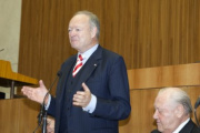 v.li. Dr. Andreas Khol - Praesident des OESB und  Karl Blecha - Praesident des PVOE