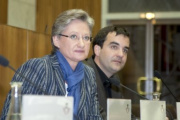 v.li.  Dr. Claudia Schmied - Bundesministerin für Unterricht, Kunst und Kultur und  Dr. Florian Klenk - Falter