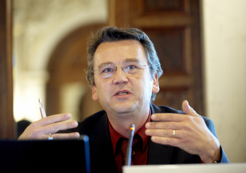 Mag. Thomas Zotter - Abteilung Wirtschaftswissenschaften, AK Wien