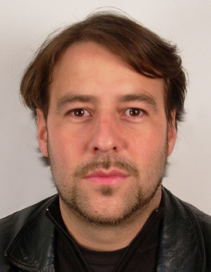 Portraitfoto von Peter Zwanziger