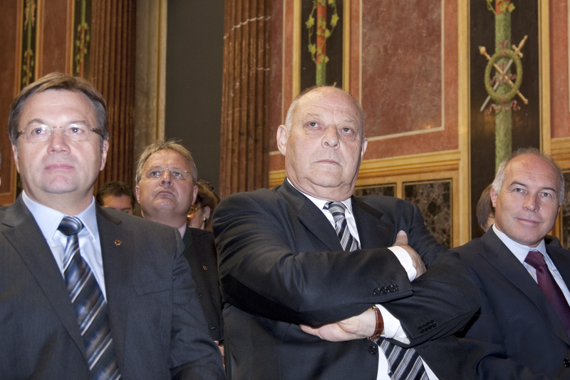 Dr. Luis Durnwalder - Landeshauptmann von Suedtirol