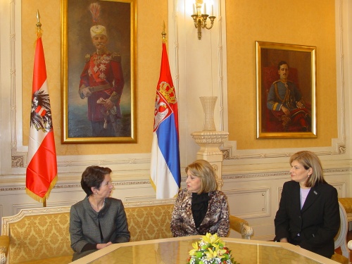 von links: Mag.a Barbara Prammer - Nationalratspräsidentin; Prof. Dr. Slavica Dukic Dejanovic -Präsidentin der Volksversammlung der Republik Serbien und Veranstaltungsteilnehmerin
