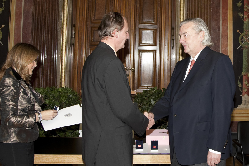 v.li. Erwin Preiner - Praesident des Bundesrates und  Generalsekretaer Kommerzialrat Walter Losos - Freundschaftsgesellschaft Malta-Oesterreich