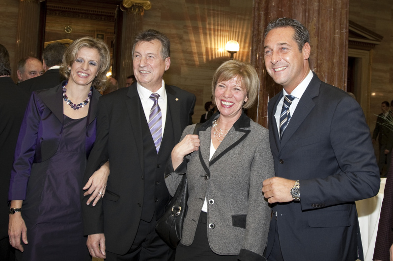 v.li. Petra Mitterer, Komm.Rat Peter Mitterer - Praesident des Bundesrates, BR Monika Mühlwerth und H.C. Strache - Klubobmann der FPOE