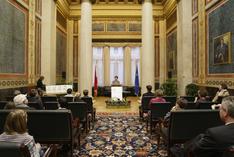 Nationalratspräsidentin Mag.a Barbara Prammer am Rednerpult