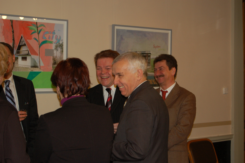 v.li. Mag. Johann Maier - Nationalratsabgeordneter; Milovan Bozinovic  - Botschafter der Republik Serbien und Ing. Kurt Gartlehner - Nationalratsabgeordnete (re)