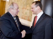 v.li. Fritz Neugebauer - Zweiter Nationalratspräsident begrüßt Gunter Krichbaum - Vorsitzender des EU-Ausschusses des Deutschen Bundestages