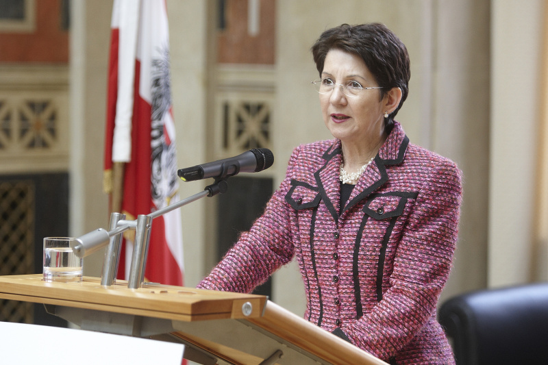 Nationalratspräsidentin Mag.a Barbara Prammer am Rednerpult.