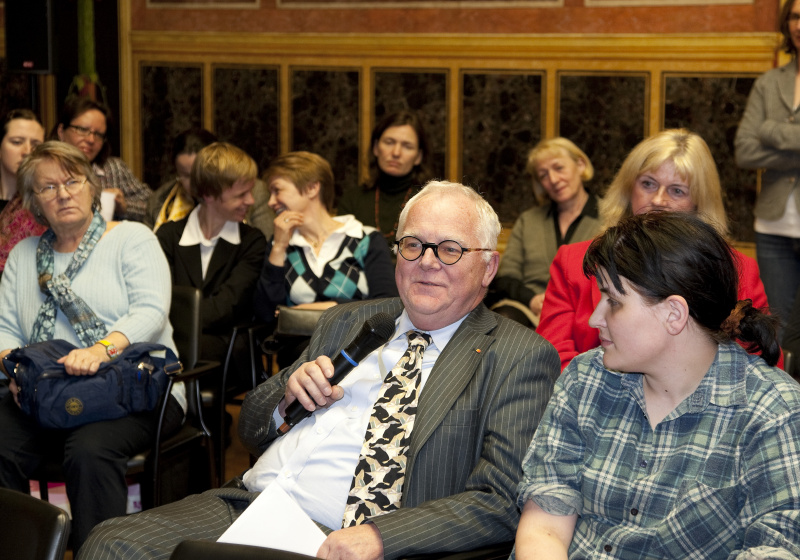 zwei Veranstaltungsteilnehmer