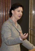 Gabriele Heinisch-Hosek - Bundesministerin für Frauen und öffentlicher Dienst