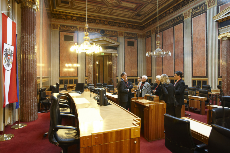 Bundesratspräsident Erwin Preiner (1.v.li.) mit den Künstlern