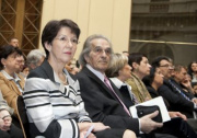 Mag.a Barbara Prammer - Nationalratspräsidentin (1.v.re) und weitere VeranstaltungsteilnehmerInnen