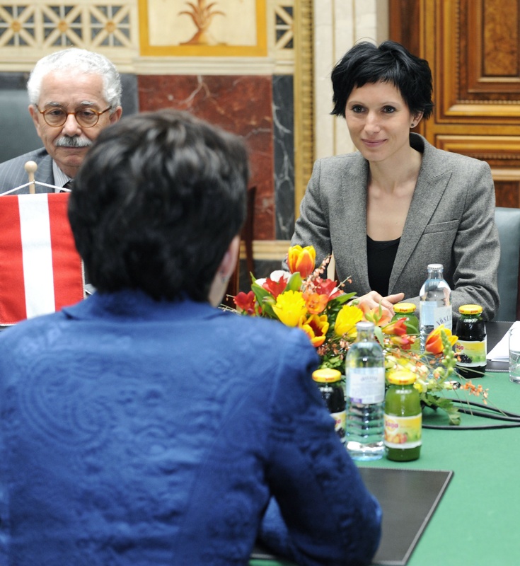 v.re. Pascale Bruderer Wyss - Präsidentin des schweizerischen Nationalrates und der Schweizer Botschafter in Österreich Dr. Oscar Knapp