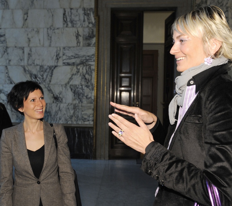 v.li. Pascale Bruderer Wyss - Präsidentin des schweizerischen Nationalrates und Mag. Helene Jarmer - Nationalratsabgeordnete