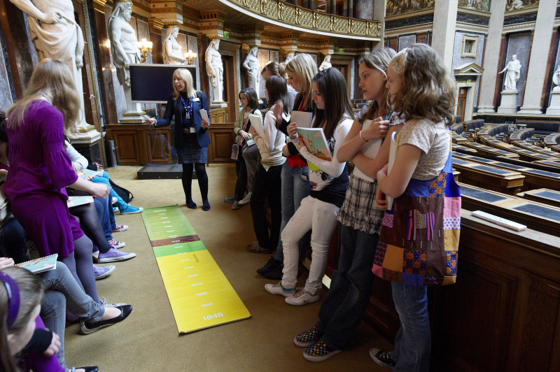 Teilnehmerinnen bei der Führung