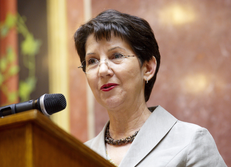 Nationalratspräsidentin Mag.a Barbara Prammer am Rednerpult