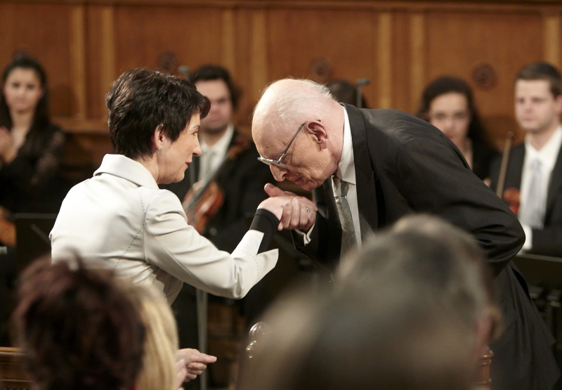 v.li. Nationalsratspräsidentin Mag.a Barbara Prammer und Dr. Wladiyslaw Bartoszewski - Staatssekretär der Republik Polen