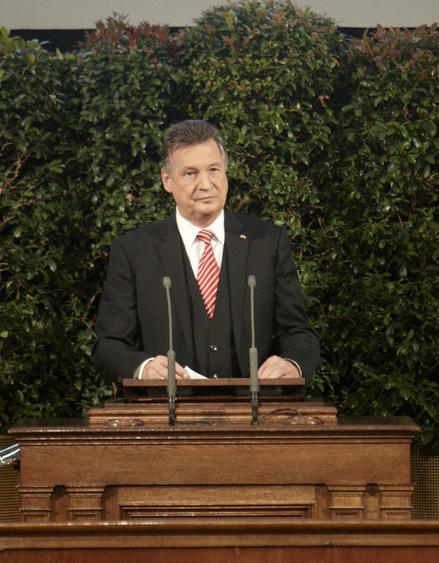 Peter Mitterer - Präsident des Bundesrates am Rednerpult.