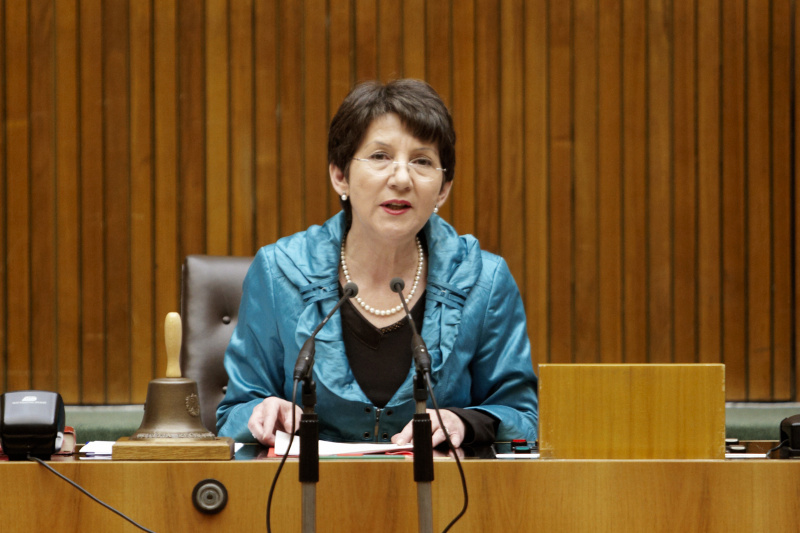 Nationalratspräsidentin Mag.a Barbara Prammer am Präsidium
