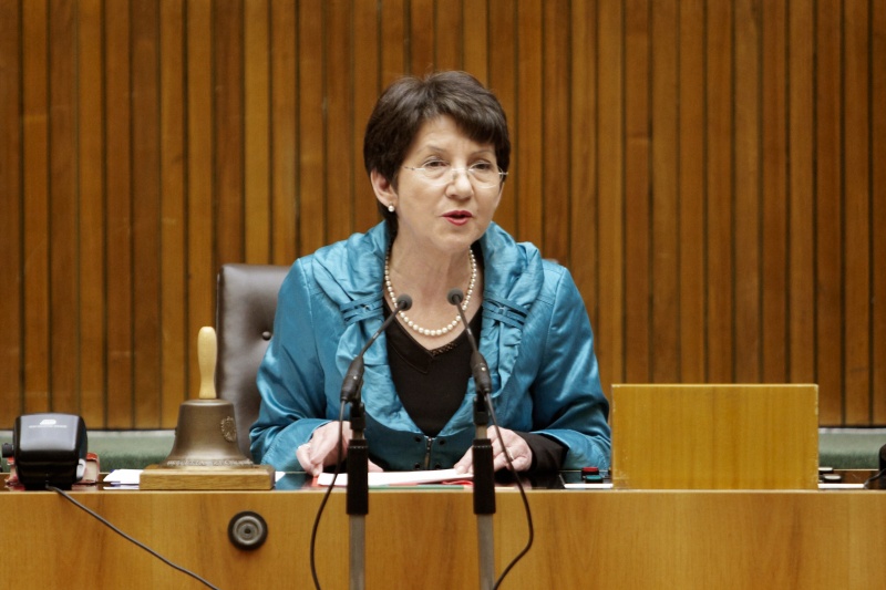 Nationalratspräsidentin Mag.a Barbara Prammer am Präsidium