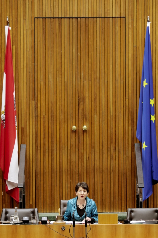 Nationalratspräsidentin Mag.a Barbara Prammer am Präsidium