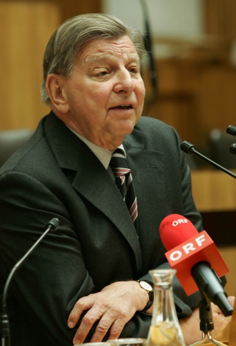 Dr. Hugo Portisch - ORF