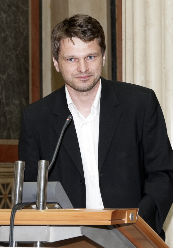 Mag. Albert Steinhauser - Abgeordneter zum Nationalrat und Justizsprecher der Grünen am Rednerpult