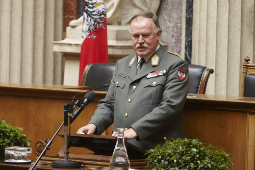 General Mag. Edmund Entacher - Chef des Generalstabes