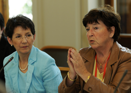 v.li. Nationalratspräsidentin Mag.a Barbara Prammer und Miet Smet