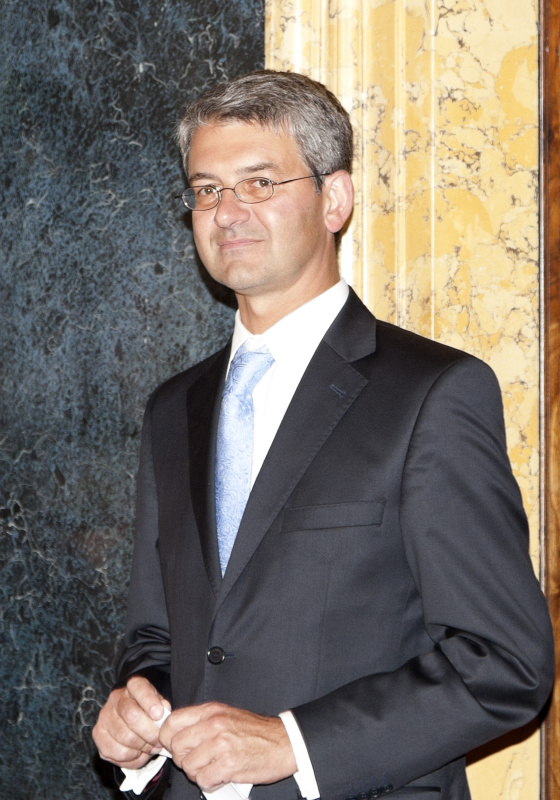Mag. Alexis Wintoniak