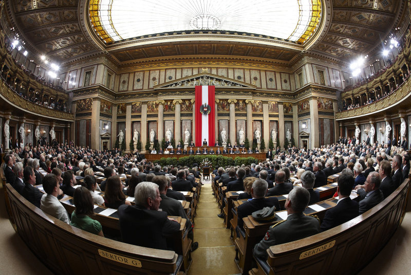 Nationalratspräsidentin Mag.a Barbara Prammer eröffnet die Bundesversammlung.