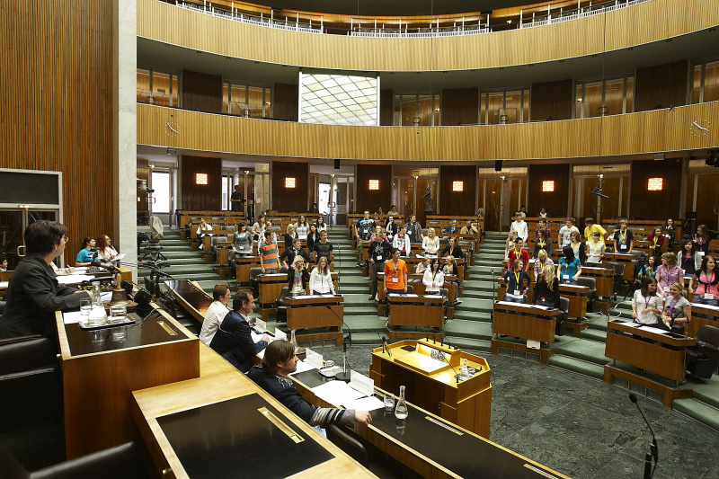 li. Nationalratspräsidentin Mag. Barbara Prammer