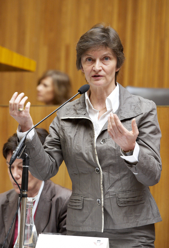 Univ.-Prof. Dr. Susanne Ferrari - Karl-Franzens-Universitaet Graz, Institut für Zivilrecht