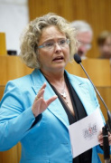 Mag. Claudia Bandion-Ortner - Bundesministerin für Justiz auf der Regierungsbank