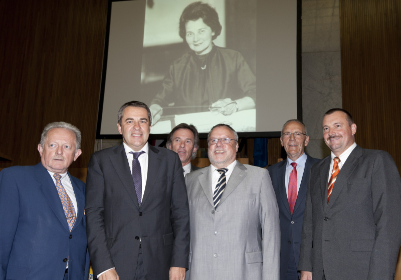 v.li. Alfred Schöls, Dr. Norbert Schnedl - OEGB-Vizepraesident und Bundesvorsitzender FCG