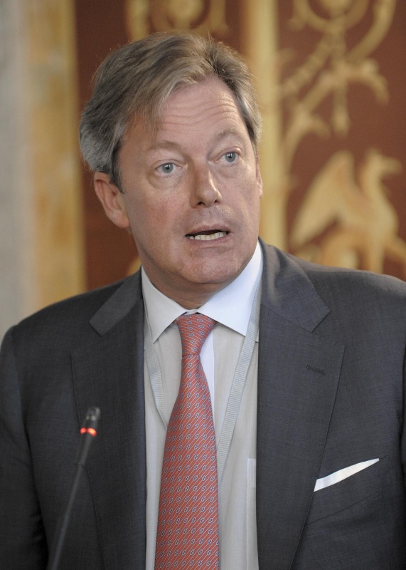 Geert Versnick - Vice-President of the IPU am Rednerpult