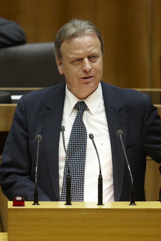 Wilhelm Haberzettl - Nationalratsabgeordneter der SPÖ, am Rednerpult